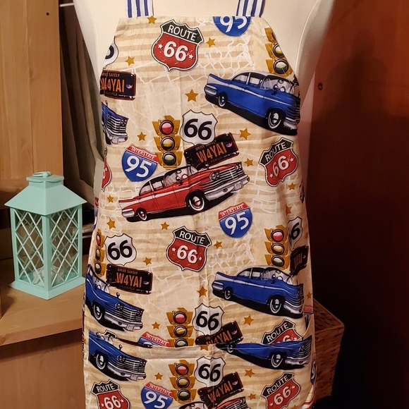 APRONS - Picture 8 of 16